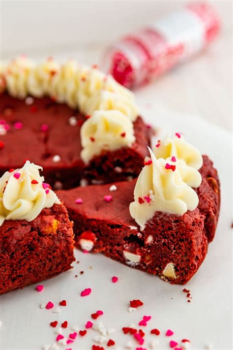 Red Velvet Cookie and Cake Desserts .